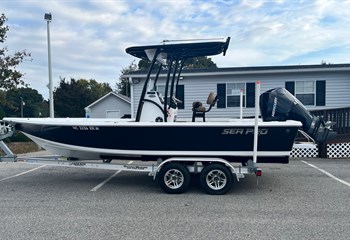 2019 Sea Pro 228 Boat